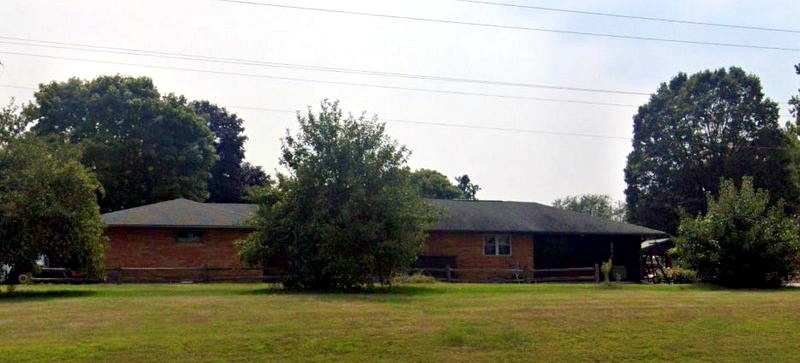 Gull Lake Inn (Gull Lake Motel) - 2019 Street View Of Gull Lake Inn (newer photo)